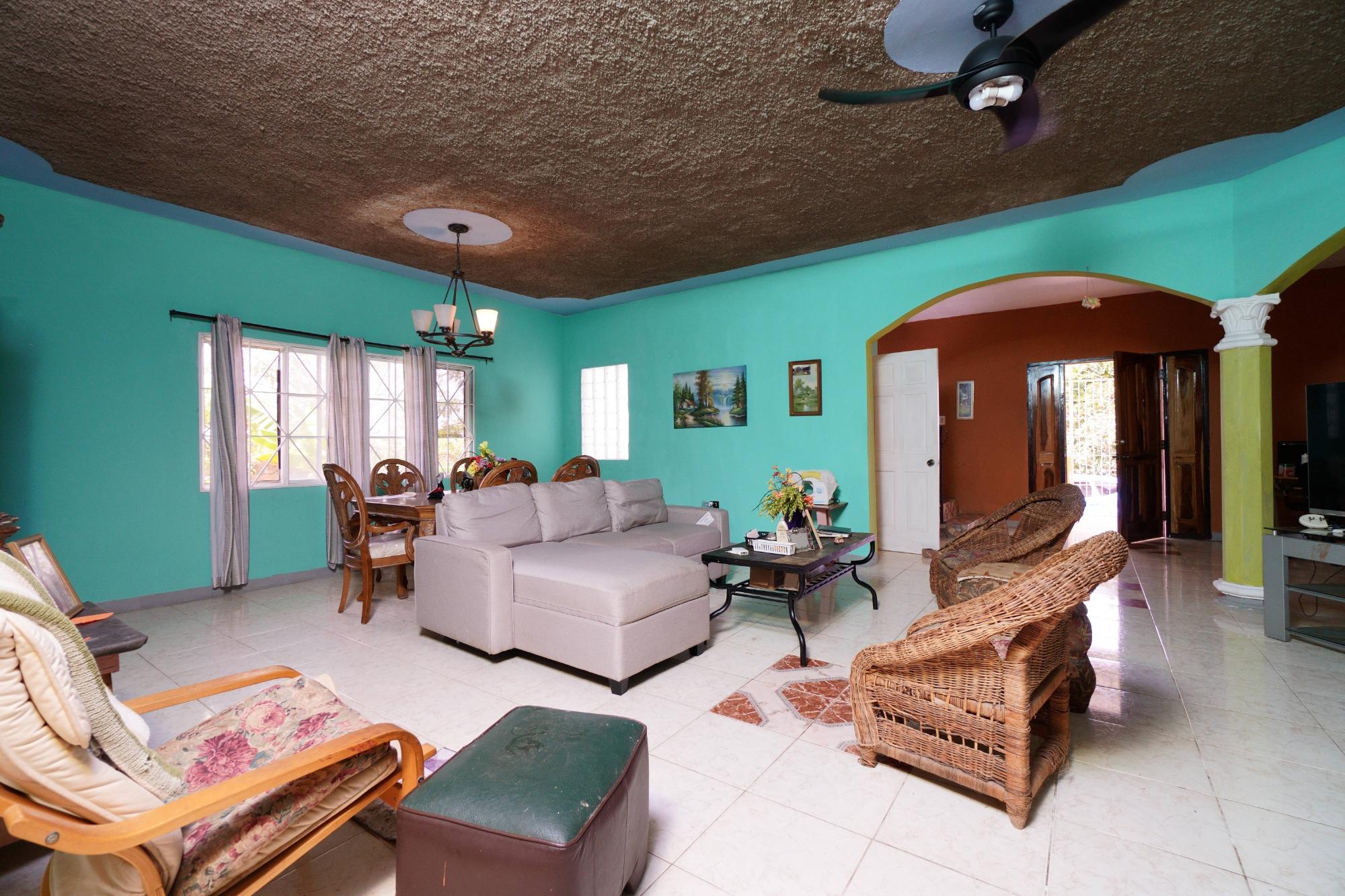 House For Sale: PLANTATION VILLAGE, Plantation Village | $580,000 photo 14