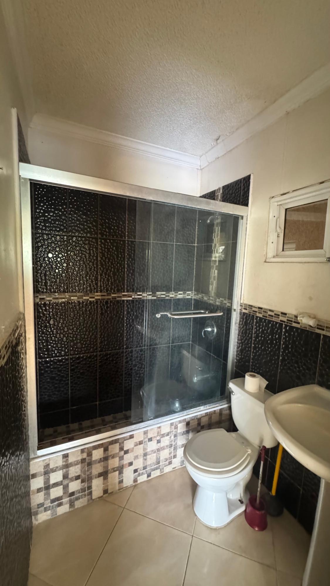 Apartment For Rent: MARLEY ROAD, Kingston 6 | $180,000 photo 13