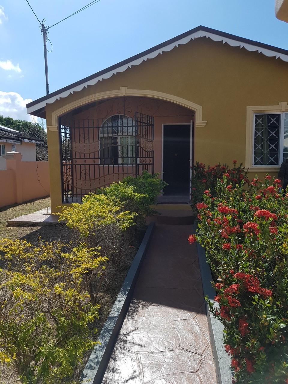 House For Rent: CORAL WAY, NEW HARBOUR VI, Old Harbour | $95,000 photo 2