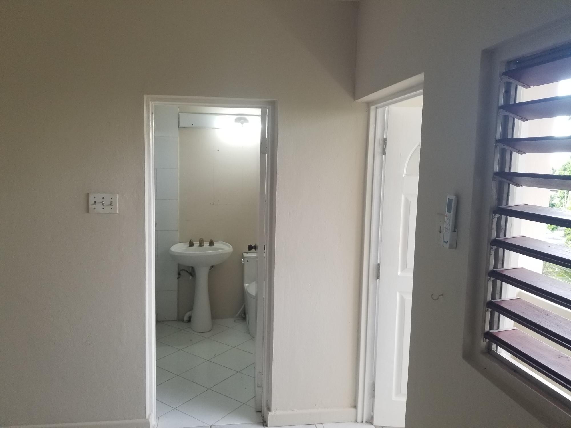 Apartment For Rent: HILLMAN ROAD, Kingston 8 | $160,000 photo 13