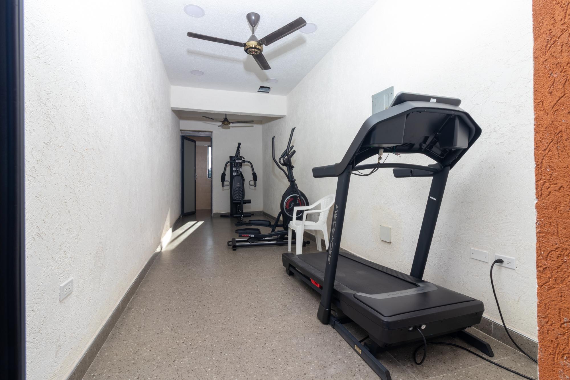 Apartment For Rent: WELLINGTON DRIVE, Kingston 6 | $1,600 photo 23