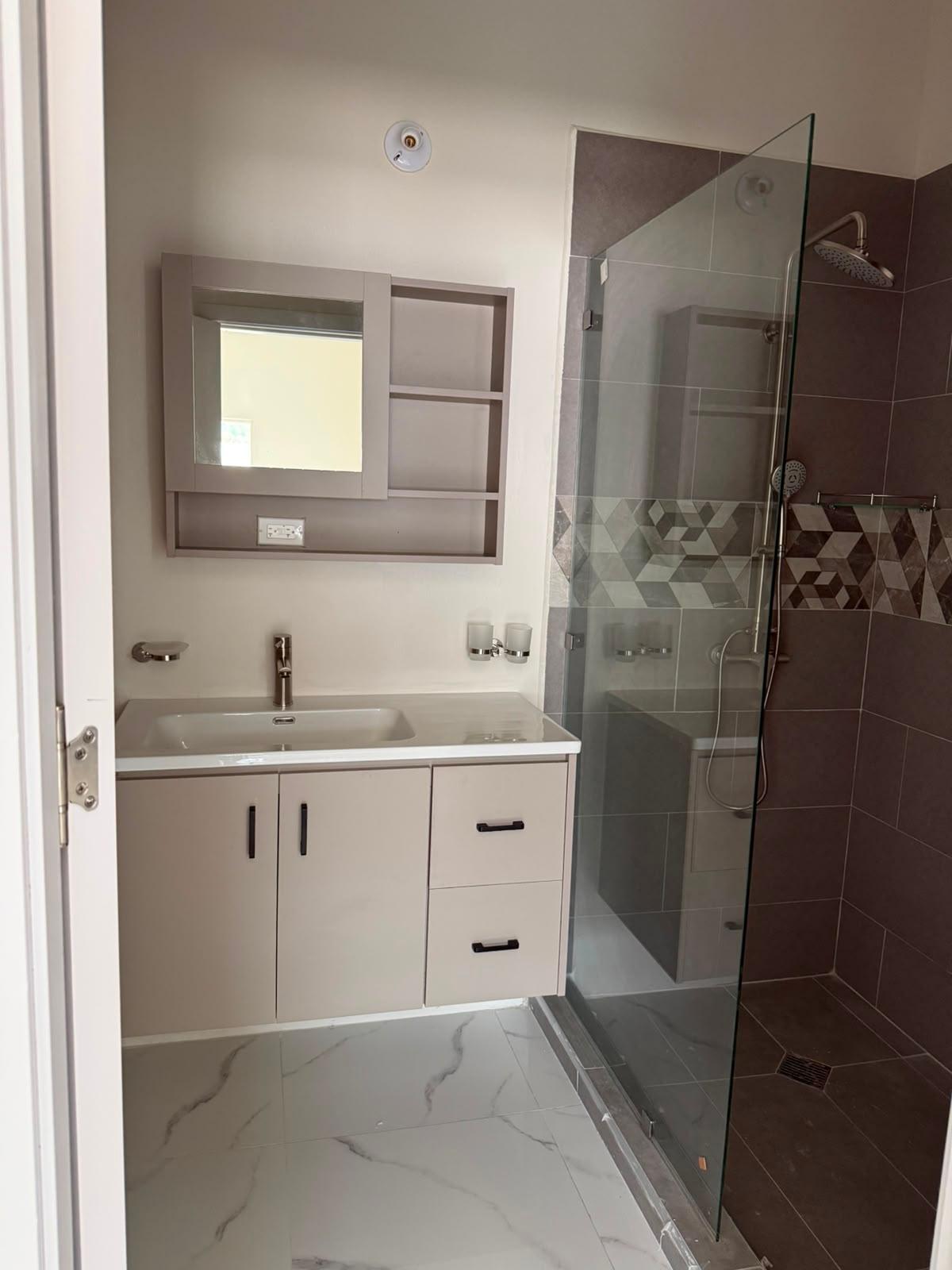 House For Rent: CORAL SPRING ESTATE, FALM, Coral Spring | $1,000 photo 13