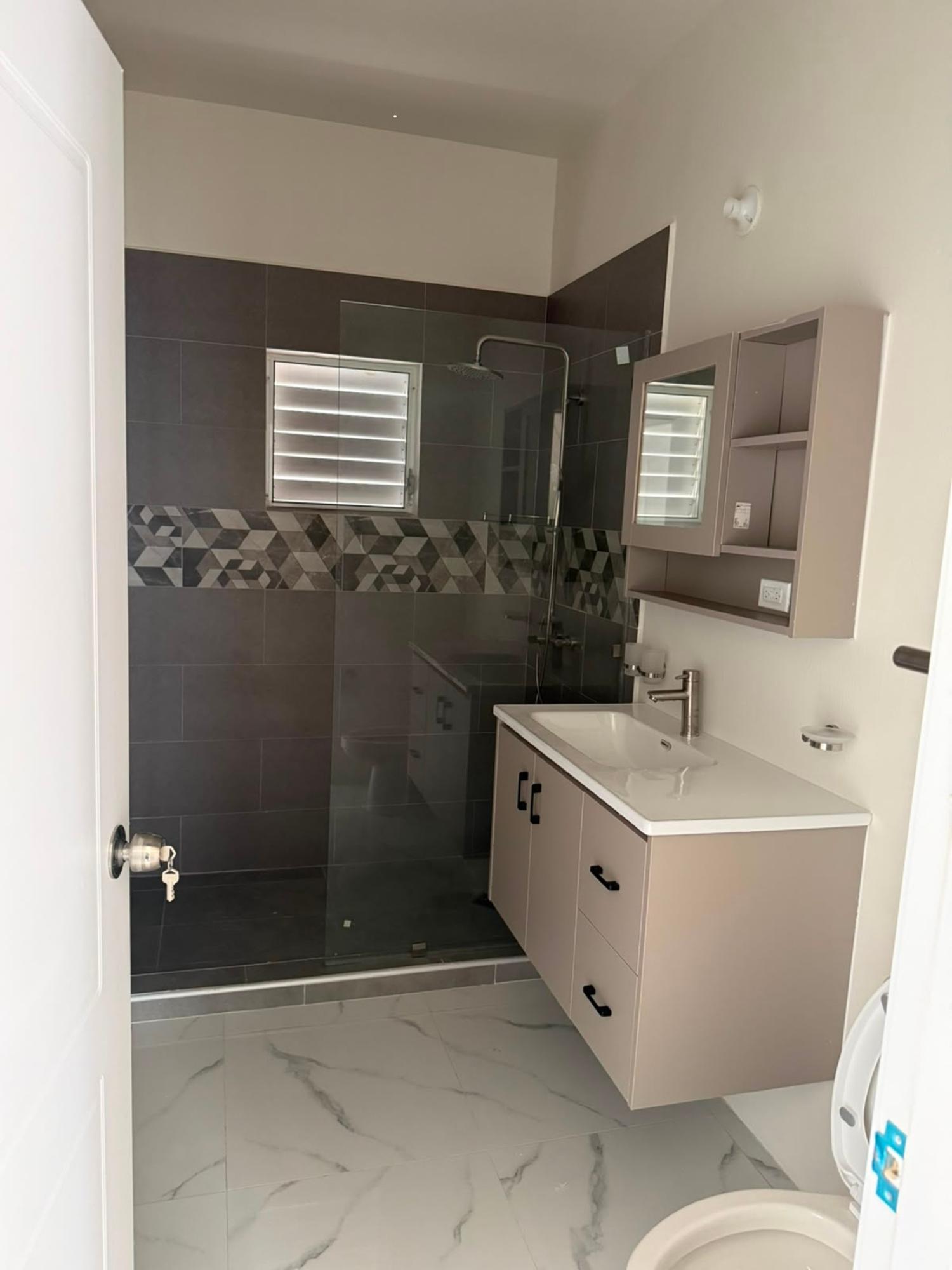 House For Rent: CORAL SPRING ESTATE, FALM, Coral Spring | $1,000 photo 18
