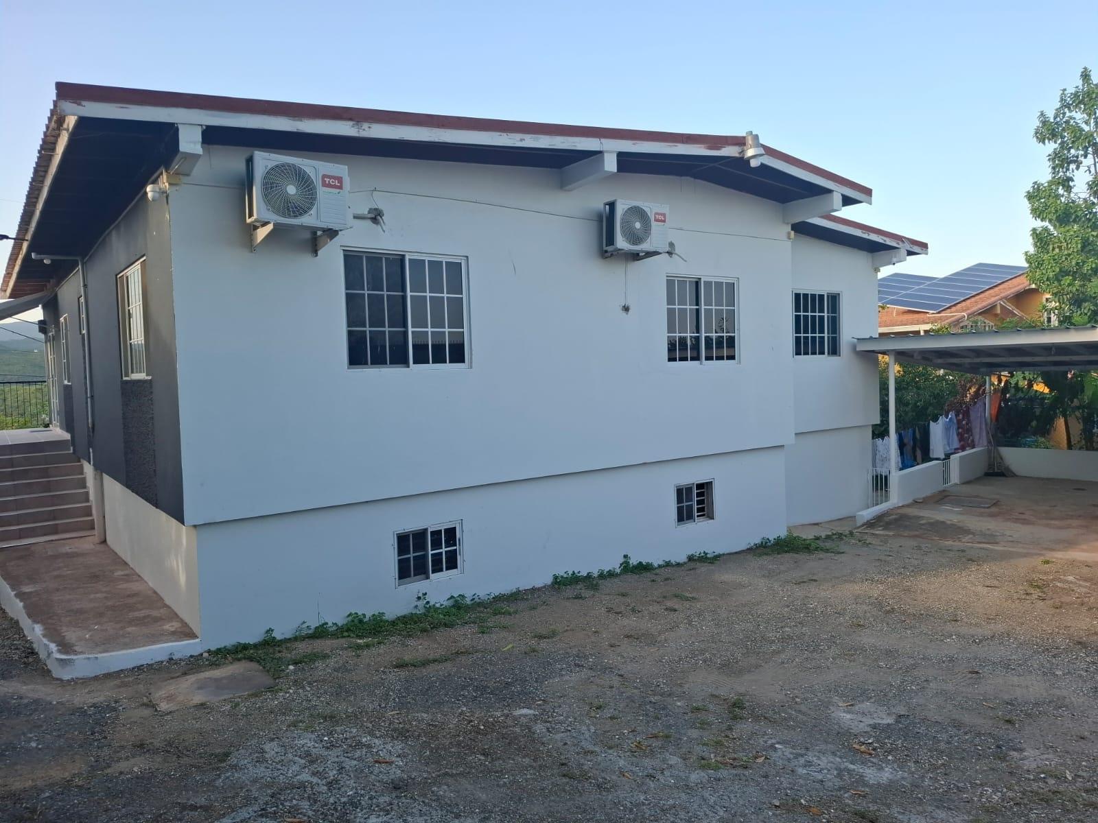 House For Rent: VICTORIA ROSE BOULEVARD, Spanish Town | $140,000 photo 3