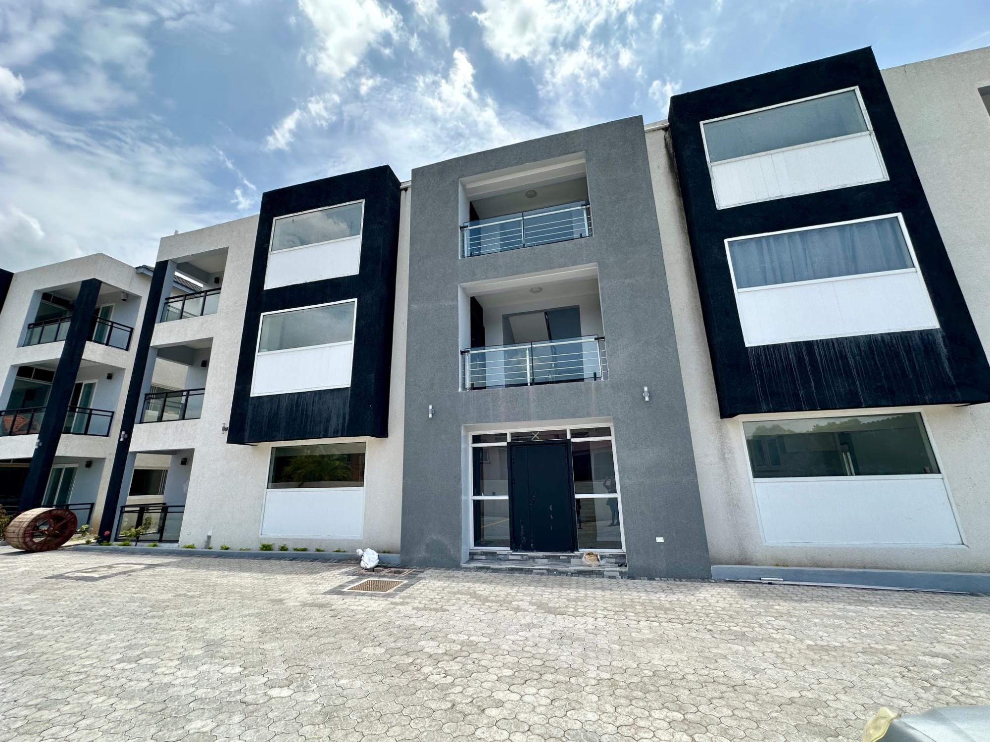 Apartment For Sale: ROEHAMPTON DRIVE, Kingston 19 | $39,500,000 photo 2