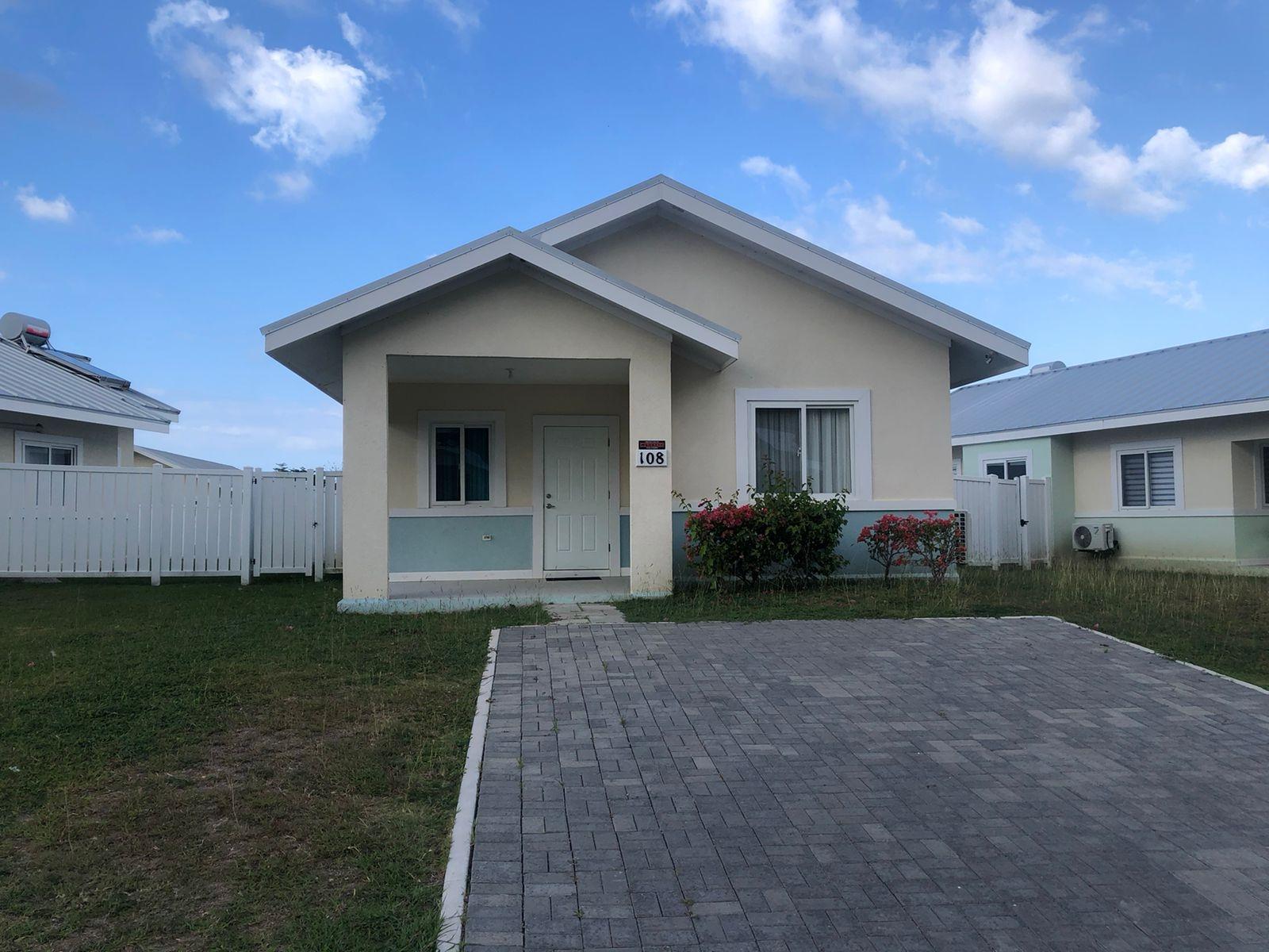 House For Rent: OCEANPOINTE, Lucea | $1,800 photo 4