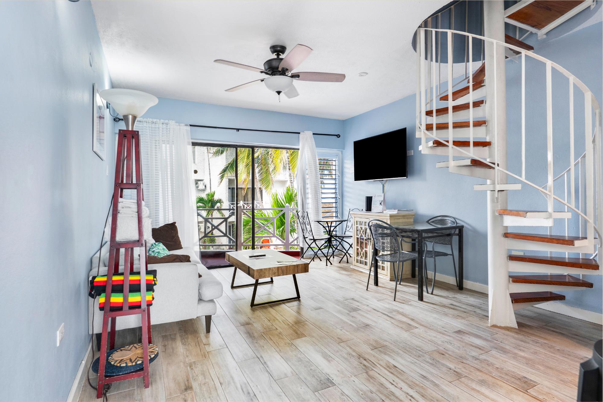 Apartment For Sale: CHRISANNS BEACH RESORT, Tower Isle | $375,000 photo 2