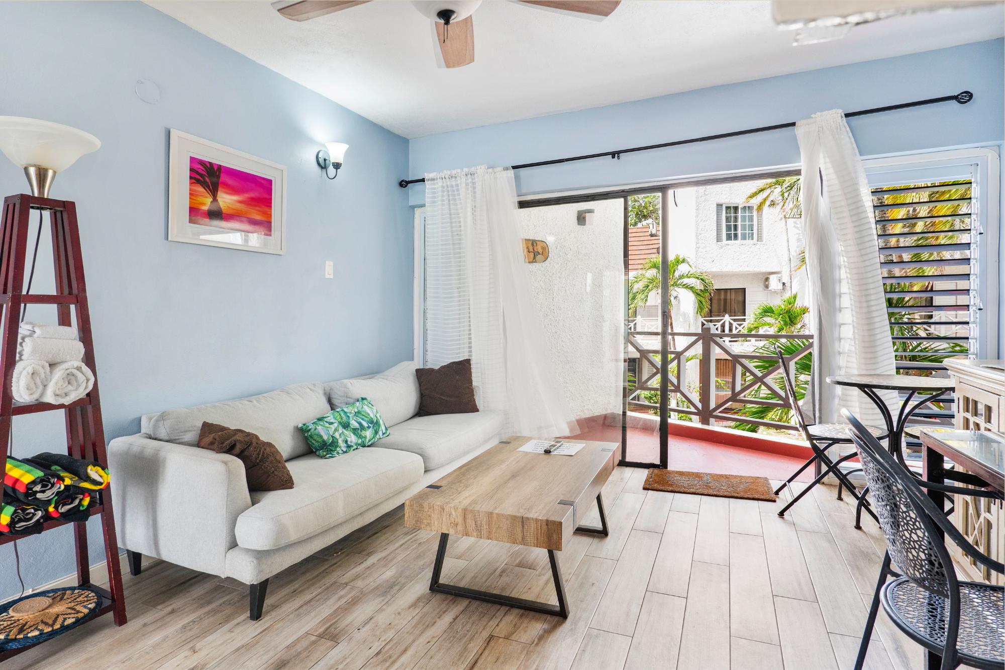 Apartment For Sale: CHRISANNS BEACH RESORT, Tower Isle | $375,000 photo 3