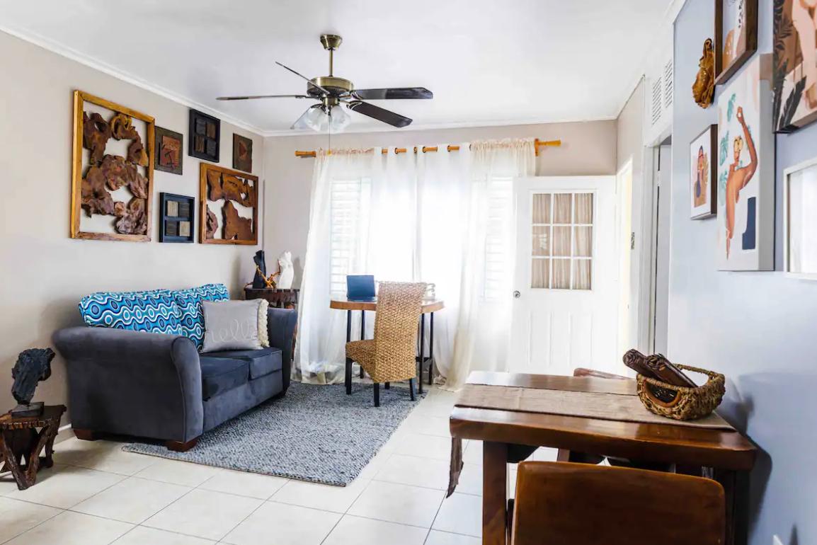 Apartment For Rent: WELLINGTON DRIVE, Kingston 6 | $170,000 photo 4
