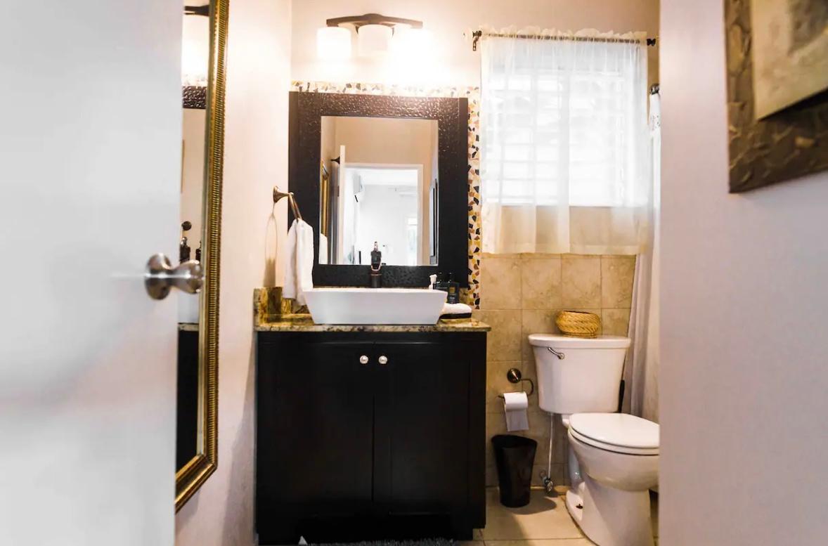 Apartment For Rent: WELLINGTON DRIVE, Kingston 6 | $170,000 photo 12