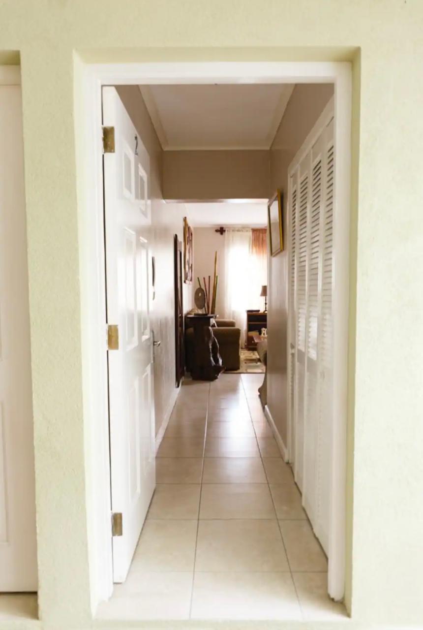 Apartment For Rent: WELLINGTON DRIVE, Kingston 6 | $170,000 photo 14