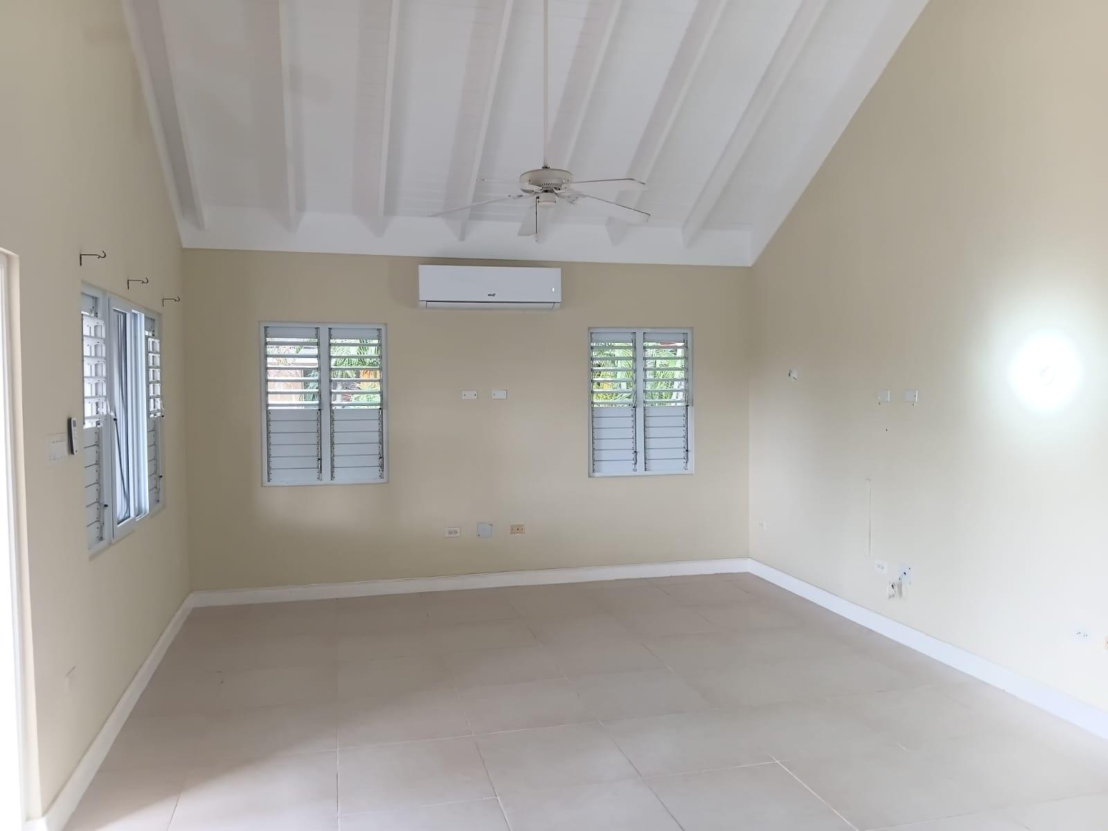 House For Rent: COOLSHADE RICHMOND ESTATE, St. Ann@~apos;s Bay | $1,600 photo 9