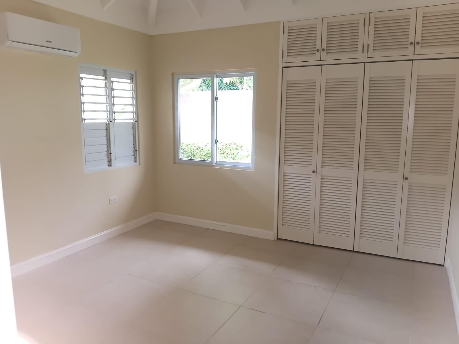 House For Rent: COOLSHADE RICHMOND ESTATE, St. Ann@~apos;s Bay | $1,600 photo 11