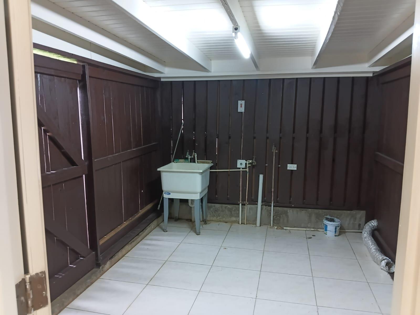 House For Rent: COOLSHADE RICHMOND ESTATE, St. Ann@~apos;s Bay | $1,600 photo 15