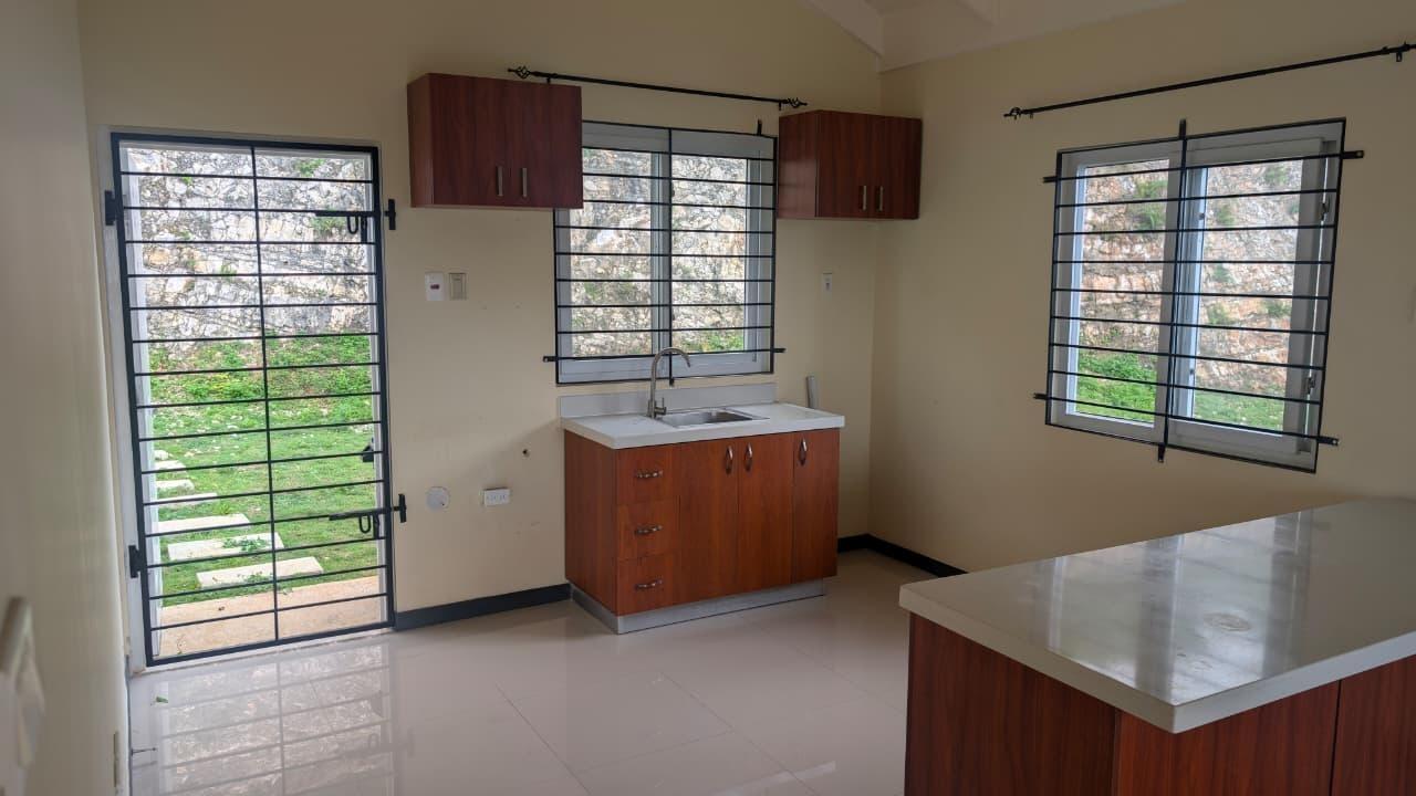 House For Rent: EDMUND RIDGE ESTATE, SPOT VALLEY | $110,000 photo 7