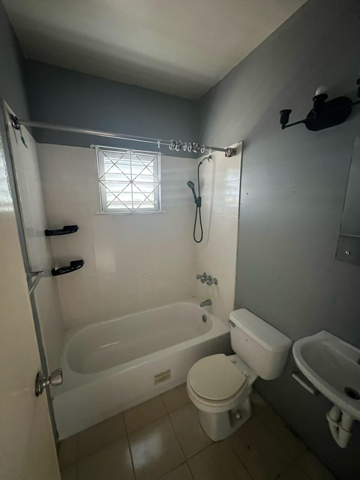 House For Rent: BEECHWOOD CR, LONGVILLE P, Freetown | $85,000 photo 7