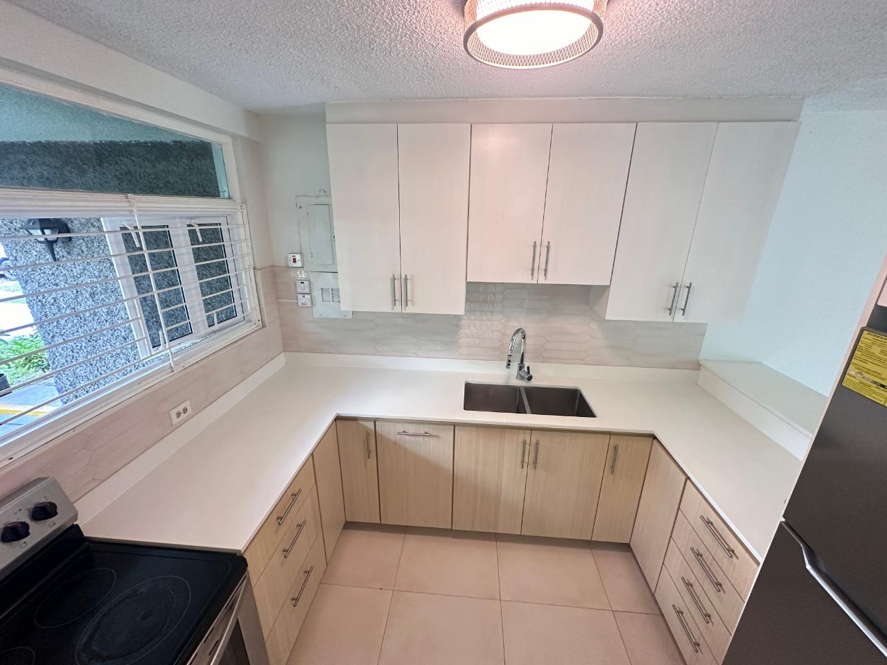 Apartment For Rent: HOPE ROAD, Kingston 6 | $205,000