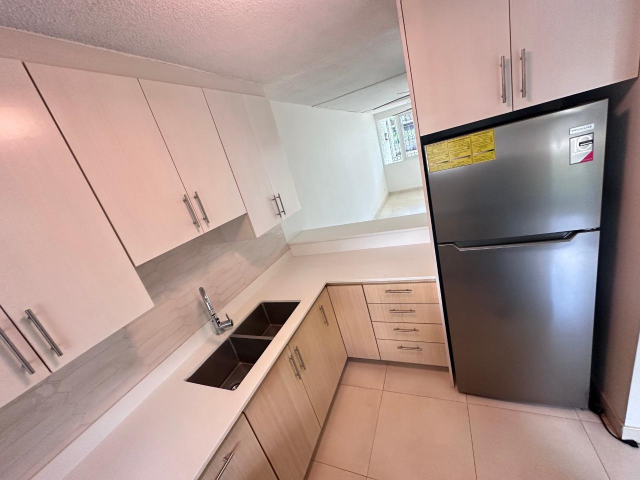 Apartment For Rent: HOPE ROAD, Kingston 6 | $205,000 photo 3