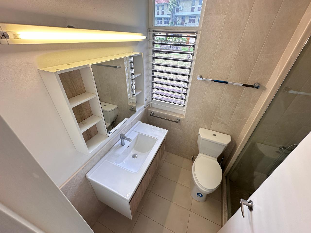 Apartment For Rent: HOPE ROAD, Kingston 6 | $205,000 photo 15