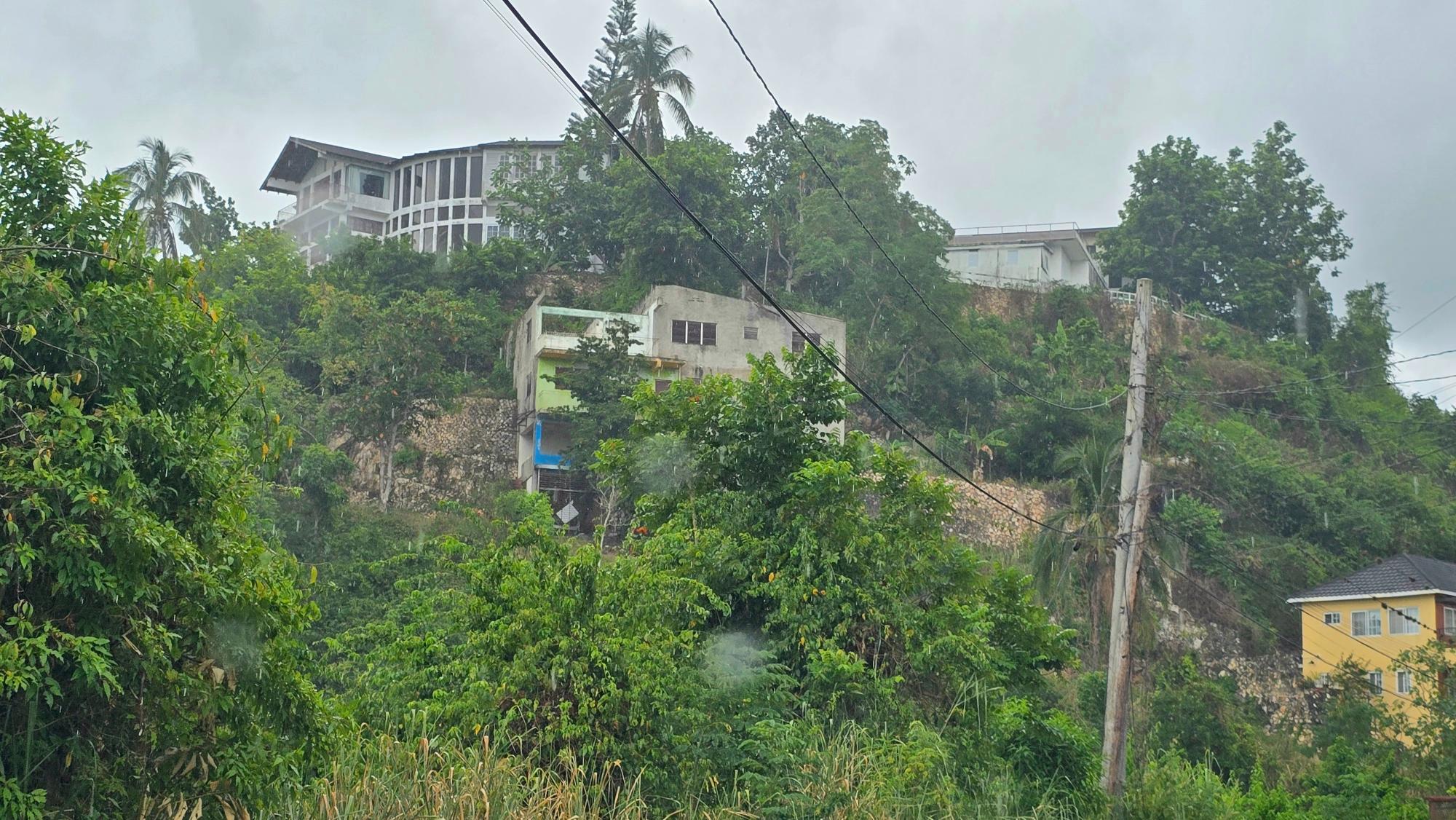 House For Sale: MONTGOMERY TERRACE, Kingston 9 | $35,000,000 photo 4