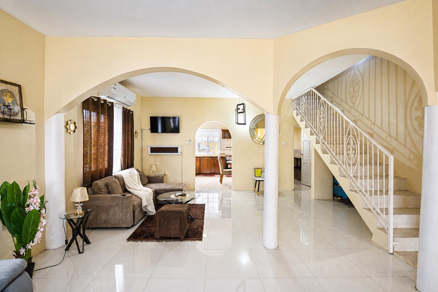 Townhouse For Rent: RETIREMENT ROAD, Burnt Ground | $2,000 photo 5