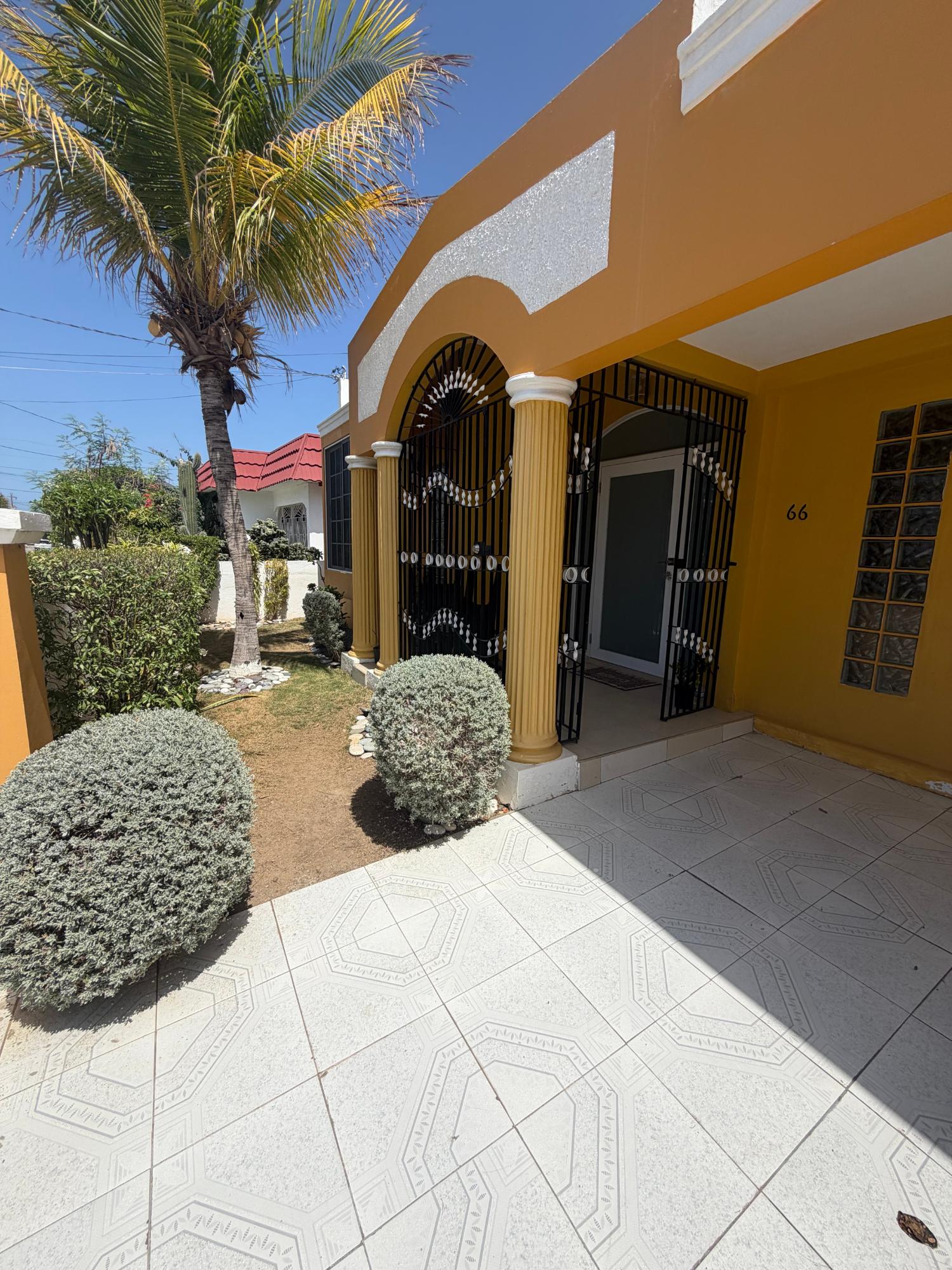 House For Sale: ANNIE BONNIE WAY, Hellshire Heights | $32,000,000 photo 3