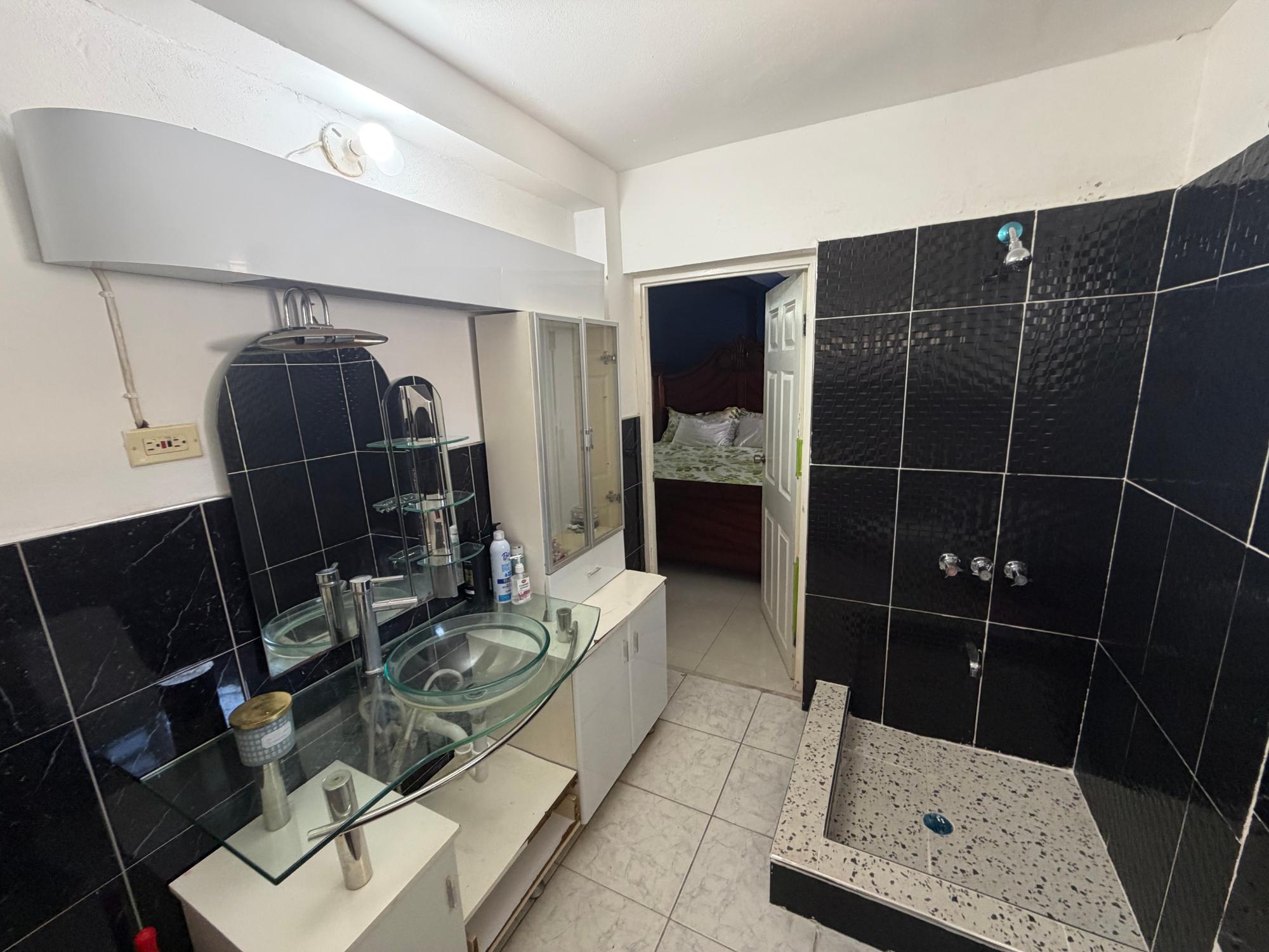 House For Sale: ANNIE BONNIE WAY, Hellshire Heights | $32,000,000 photo 19