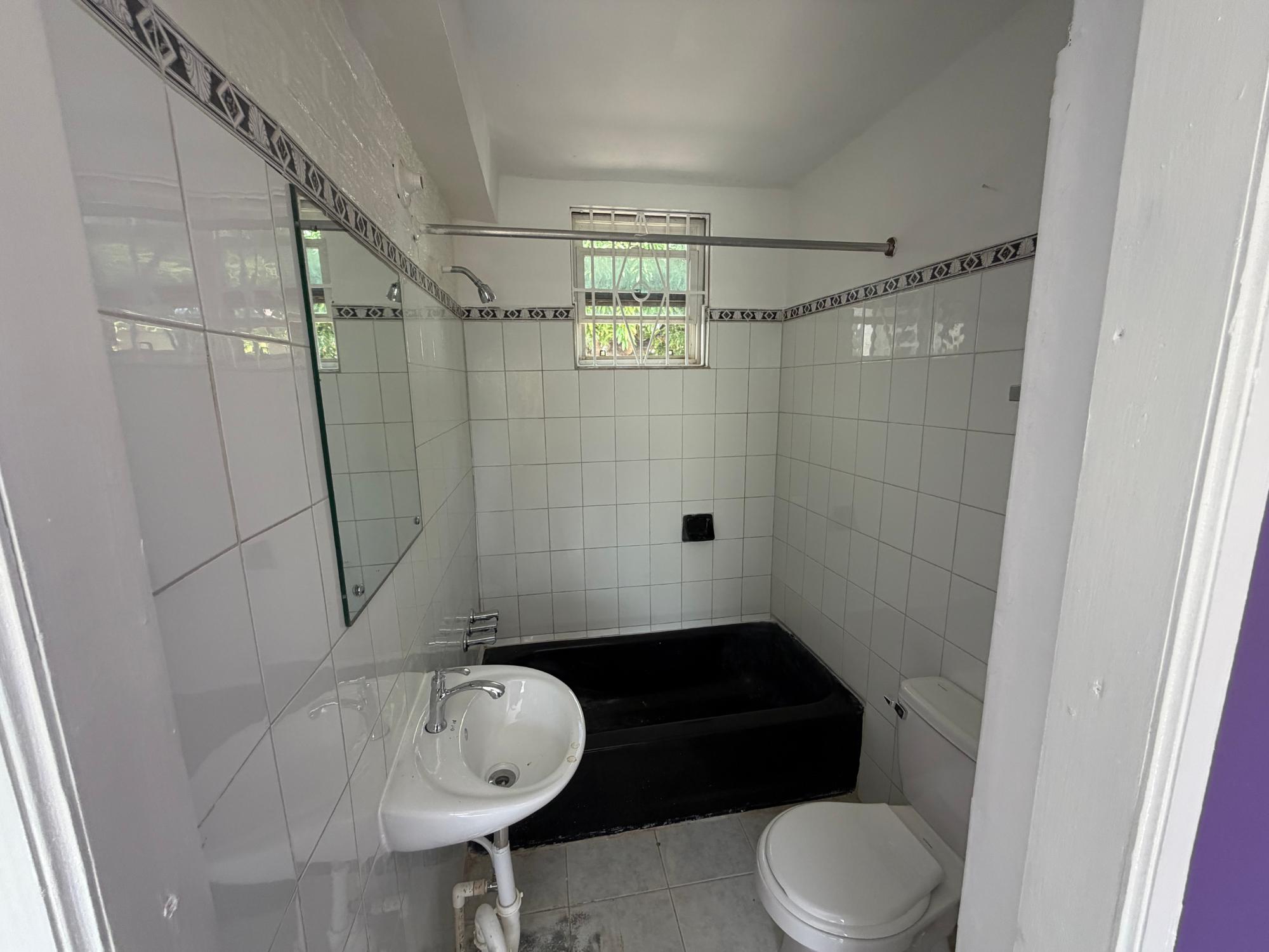 House For Sale: ANNIE BONNIE WAY, Hellshire Heights | $32,000,000 photo 21