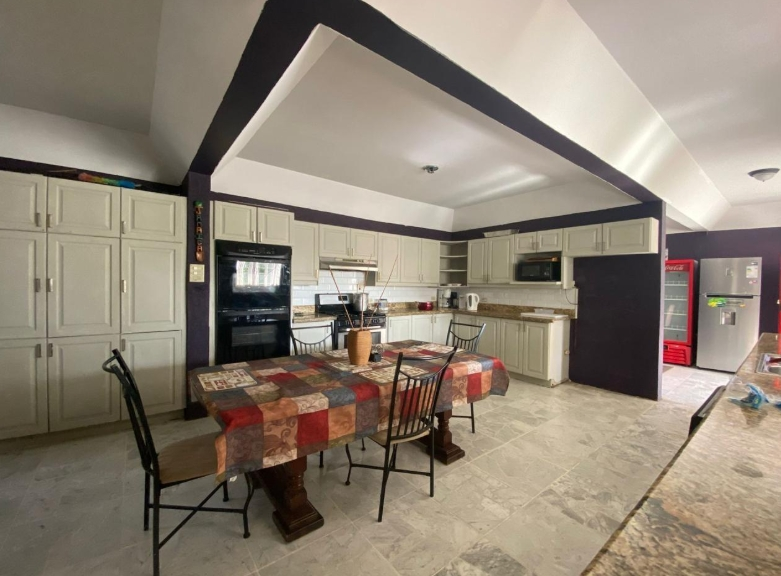 House For Rent: STIILLWELL ROAD, Kingston 8 | $5,000 photo 6