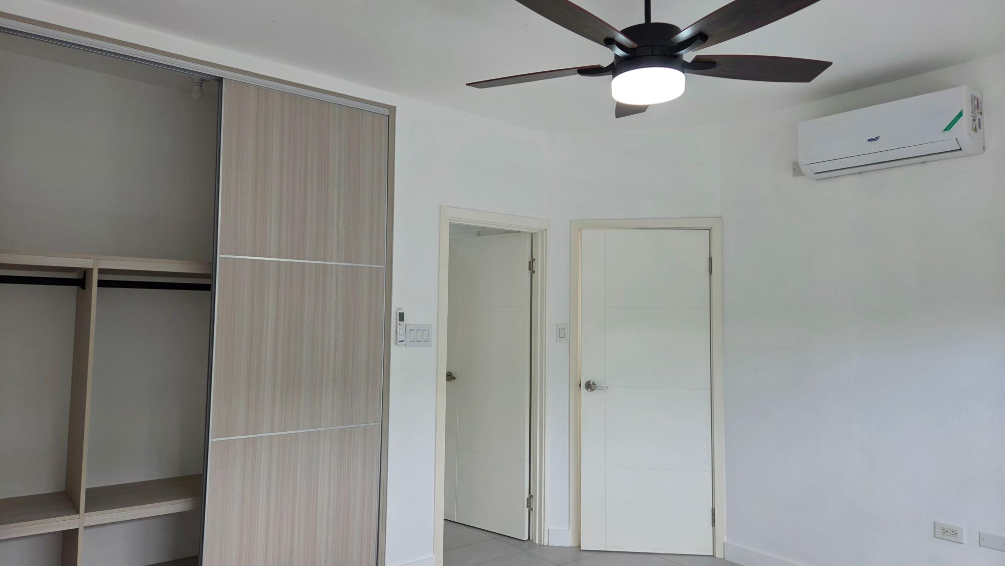 Apartment For Rent: 2 1/2 GRAHAM HEIGHTS, Kingston 6 | $1,500 photo 10