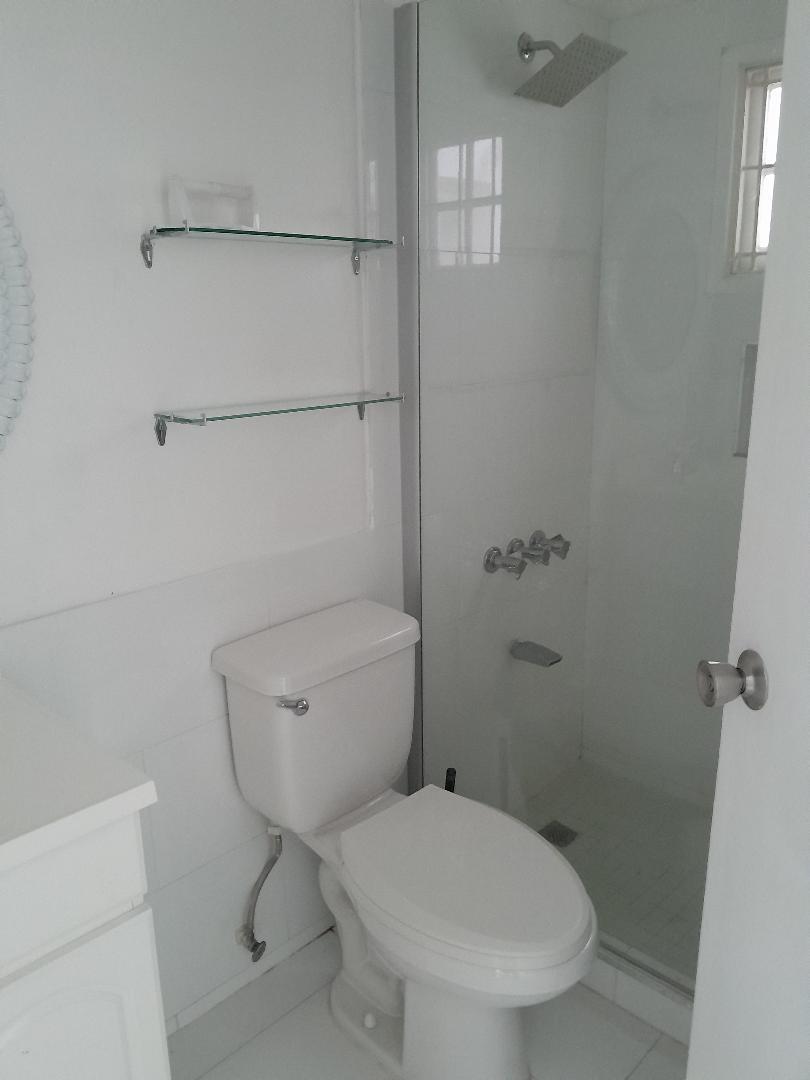 Apartment For Rent: SEAVIEW AVE, KINGSTON 6, Kingston 6 | $145,000 photo 9
