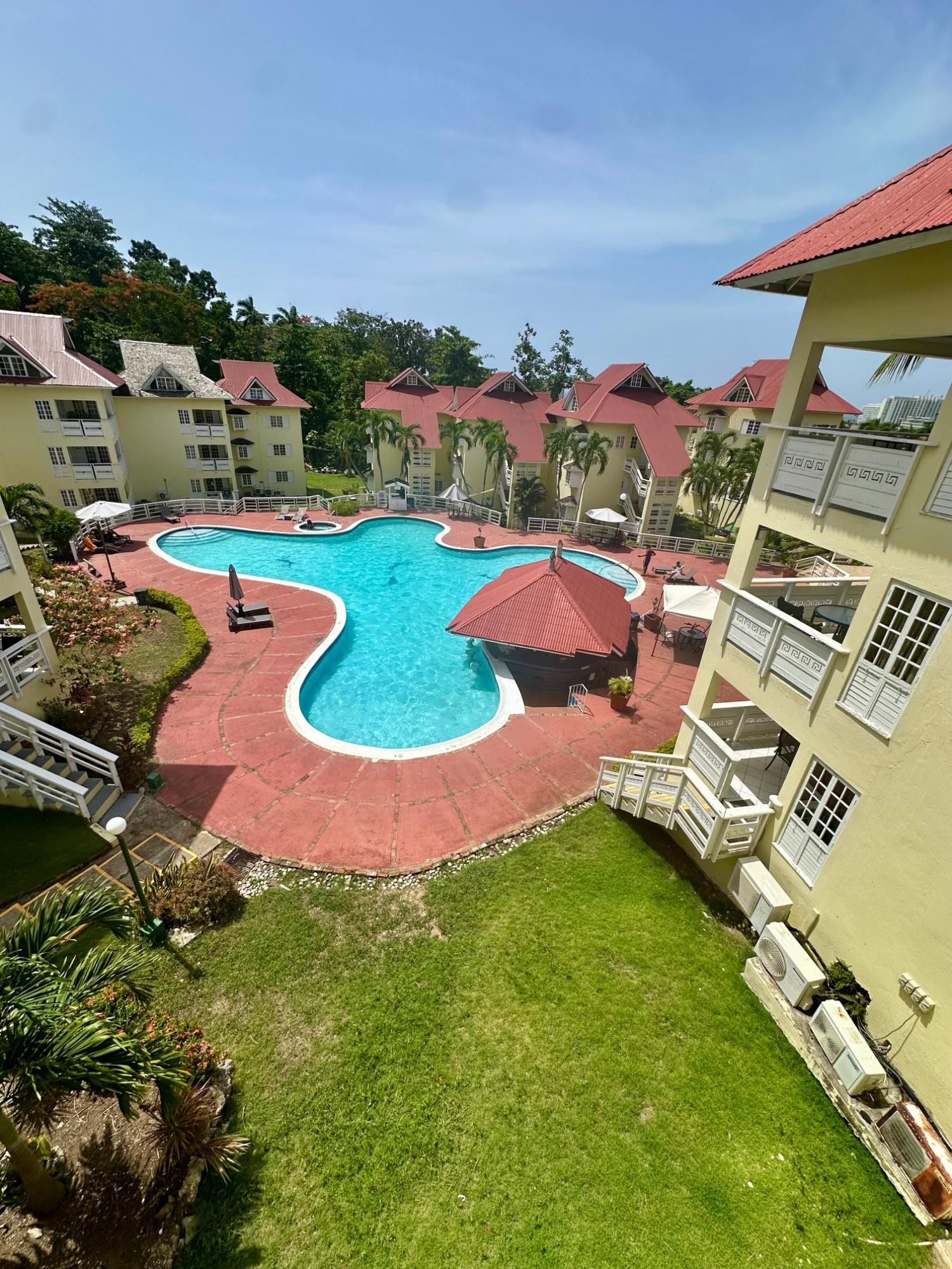 Apartment For Sale: DACOSTA DRIVE, OCHO RIOS, Ocho Rios | $300,000 photo 4