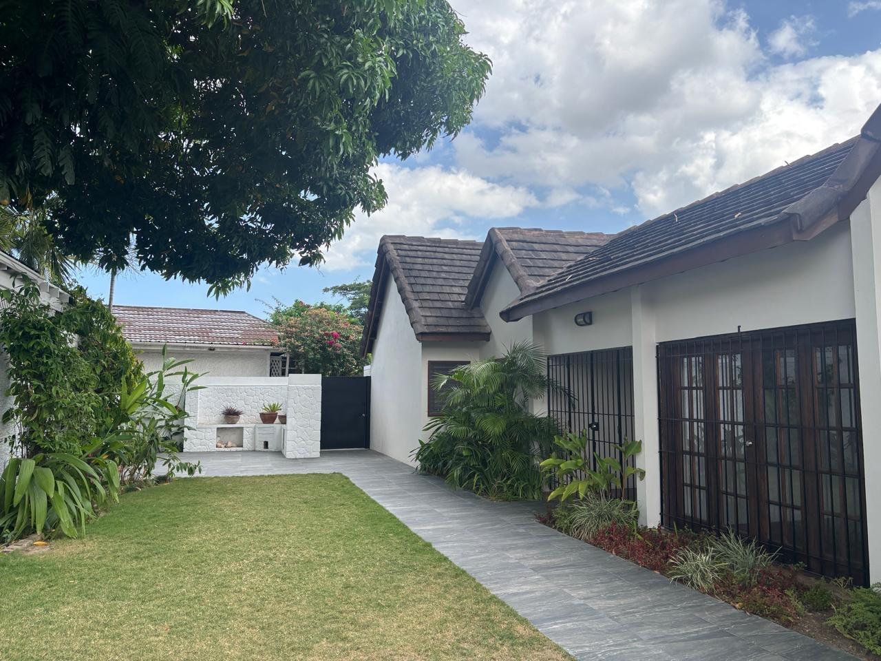 House For Rent: 3-5 GREAT HOUSE BOULEVARD, Kingston 6 | $3,500