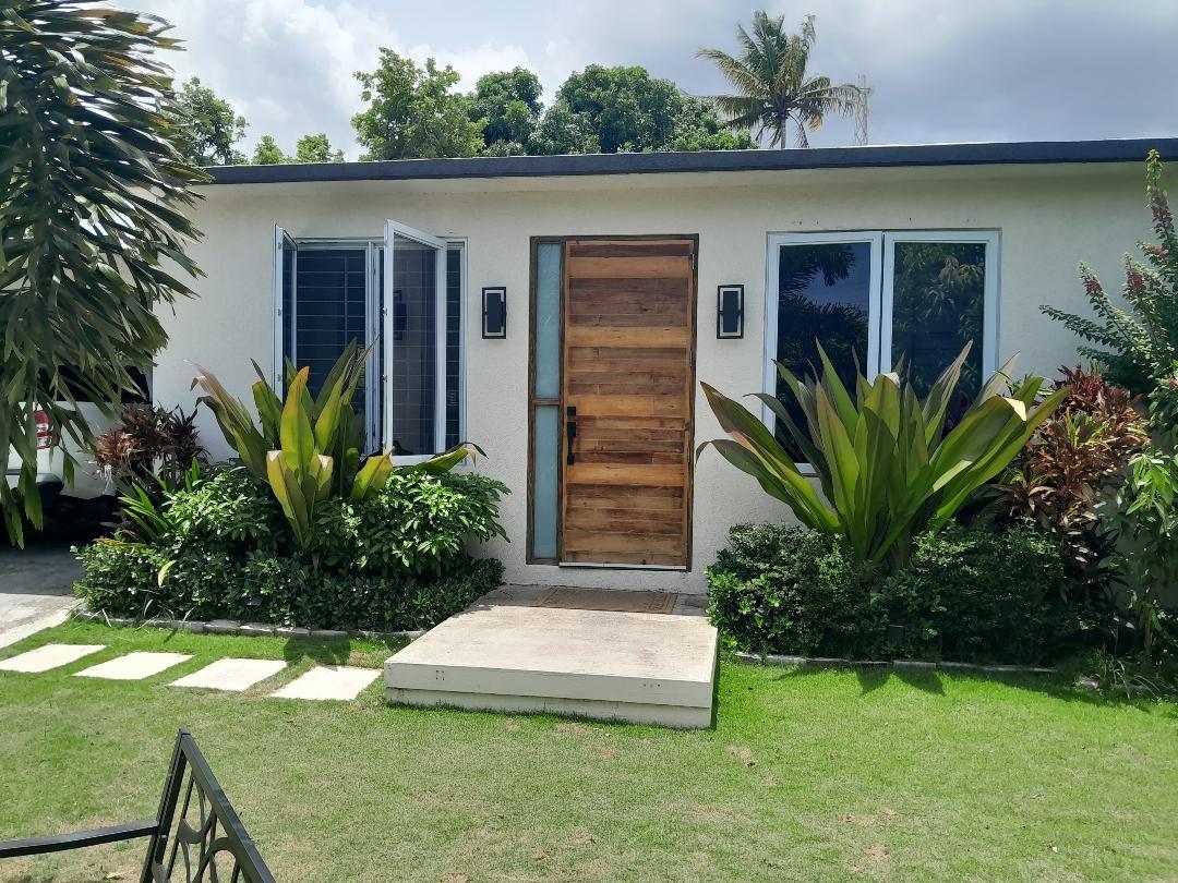 House For Sale: HALART DRIVE, Kingston 6 | $87,000,000 photo 2