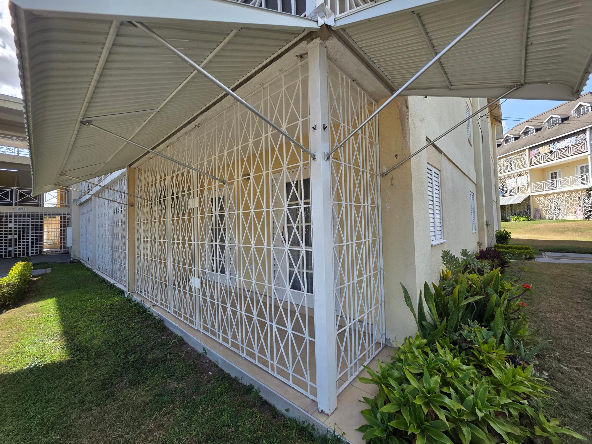 Apartment For Rent: MERRIVALE CLOSE, Kingston 10 | $95,000 photo 15