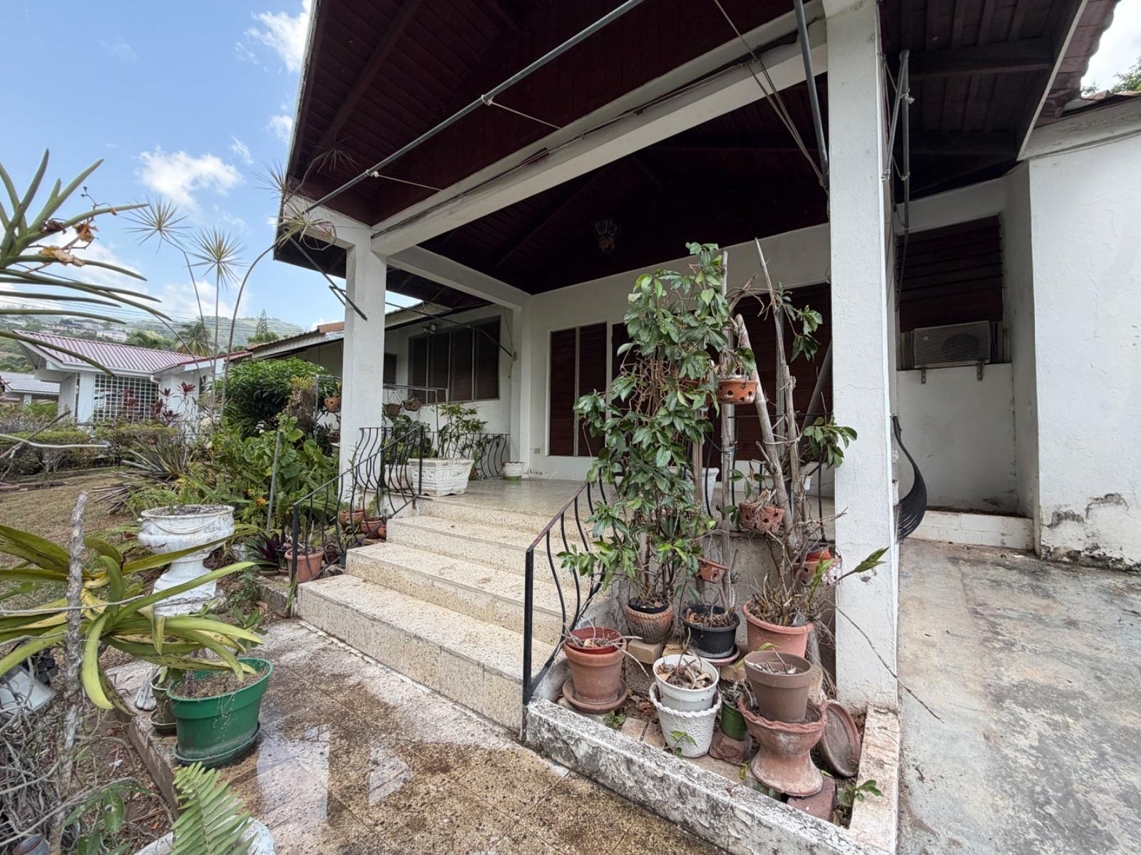 House For Sale: NORWAY TERRACE, Kingston 8 | $87,500,000 photo 3