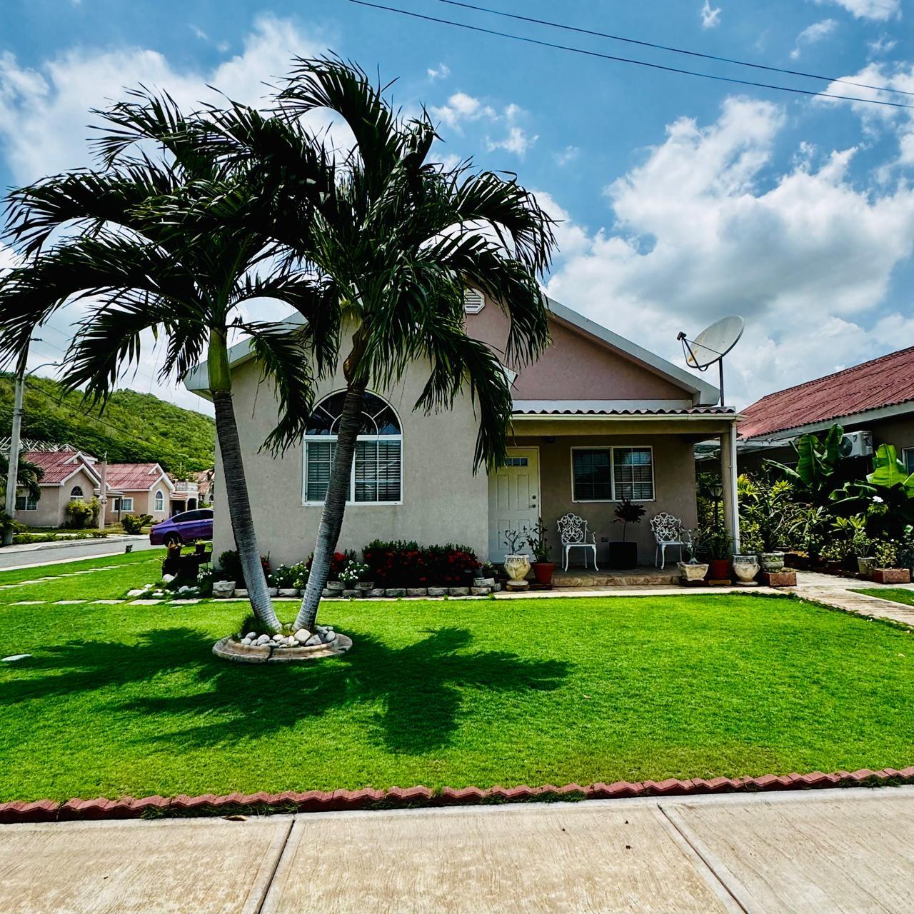 House For Sale: ARNOLD PALMER LOOP, Caymanas Estates | $69,000,000