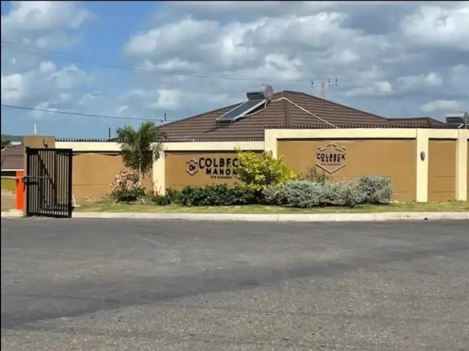 House For Rent: COLBECK MANOR, Colbeck | $120,000 photo 12