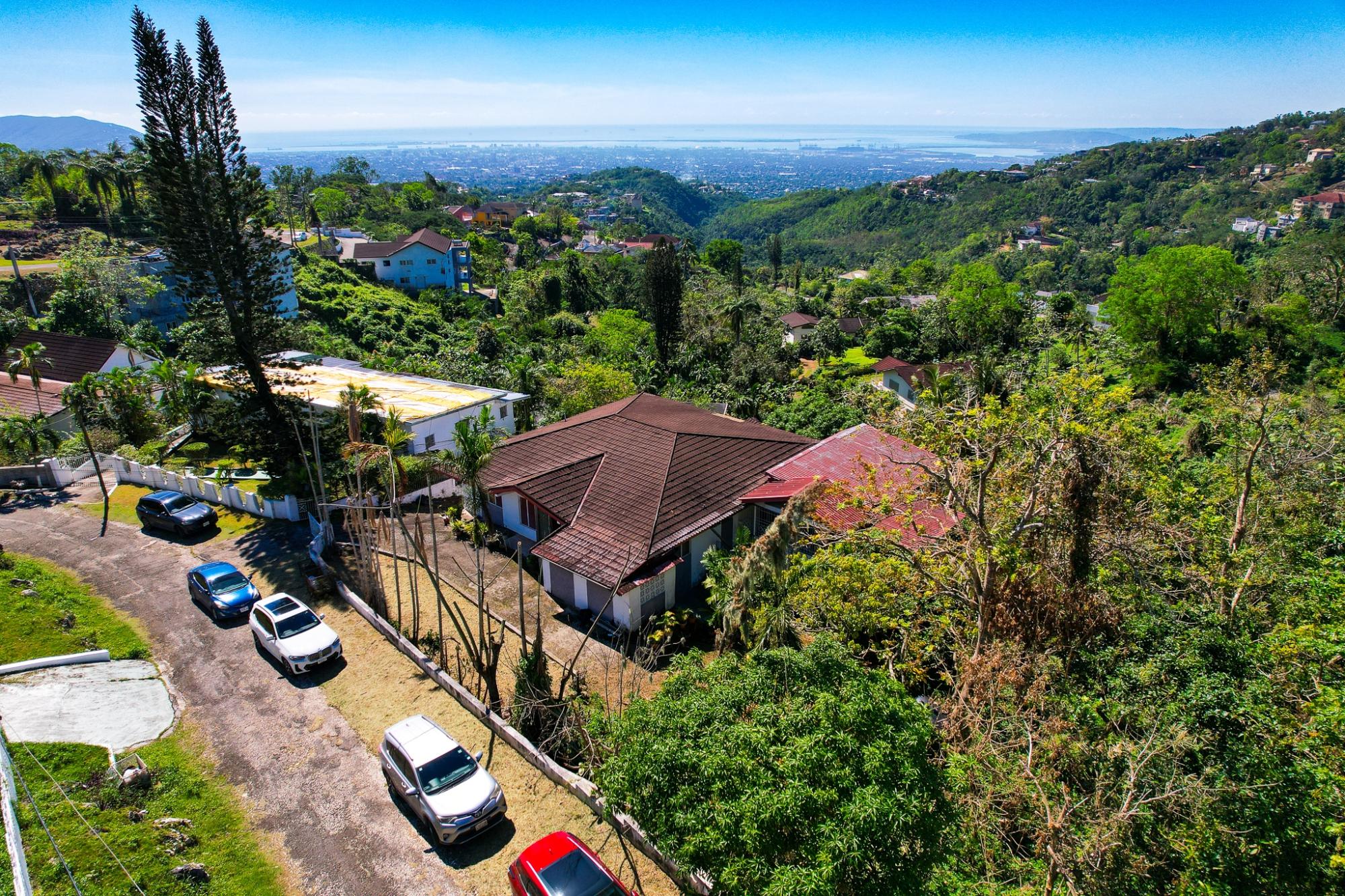 House For Sale: FORT GEORGE CRESCENT, Kingston 9 | $42,000,000 photo 8