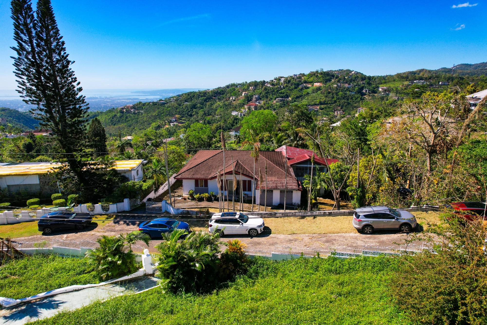 House For Sale: FORT GEORGE CRESCENT, Kingston 9 | $42,000,000 photo 16