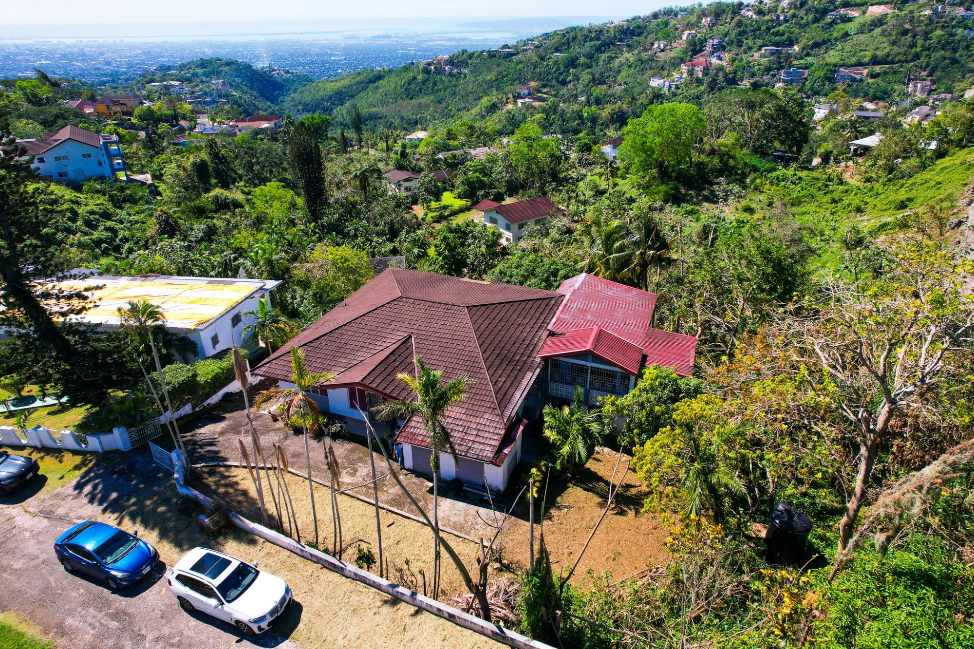 House For Sale: FORT GEORGE CRESCENT, Kingston 9 | $42,000,000 photo 17