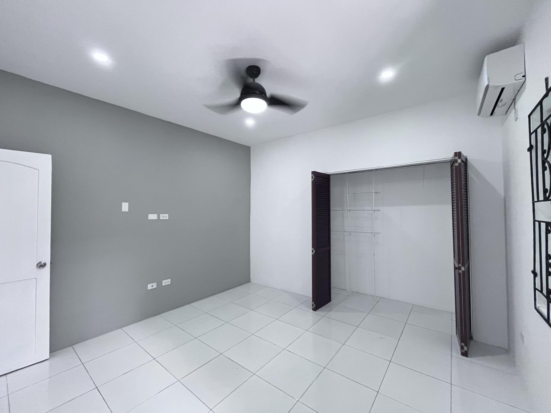Apartment For Rent: BEDFORD PARK AVENUE, Kingston 10 | $120,000 photo 8