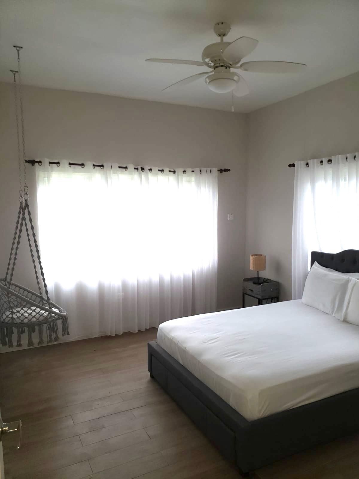 House For Rent: NAPA HEIGHTS, DRAX HALL, St. Ann@~apos;s Bay | $1,700 photo 4