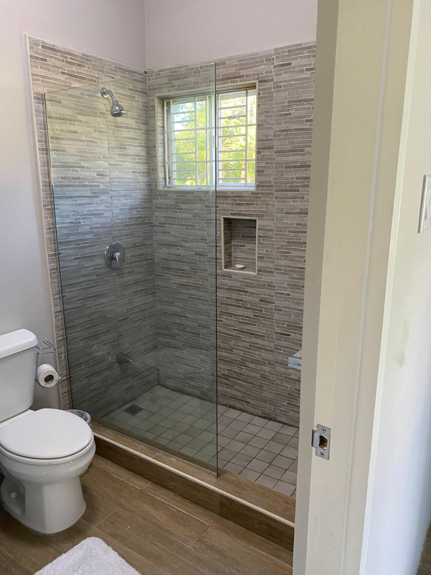 House For Rent: NAPA HEIGHTS, DRAX HALL, St. Ann@~apos;s Bay | $1,700 photo 11