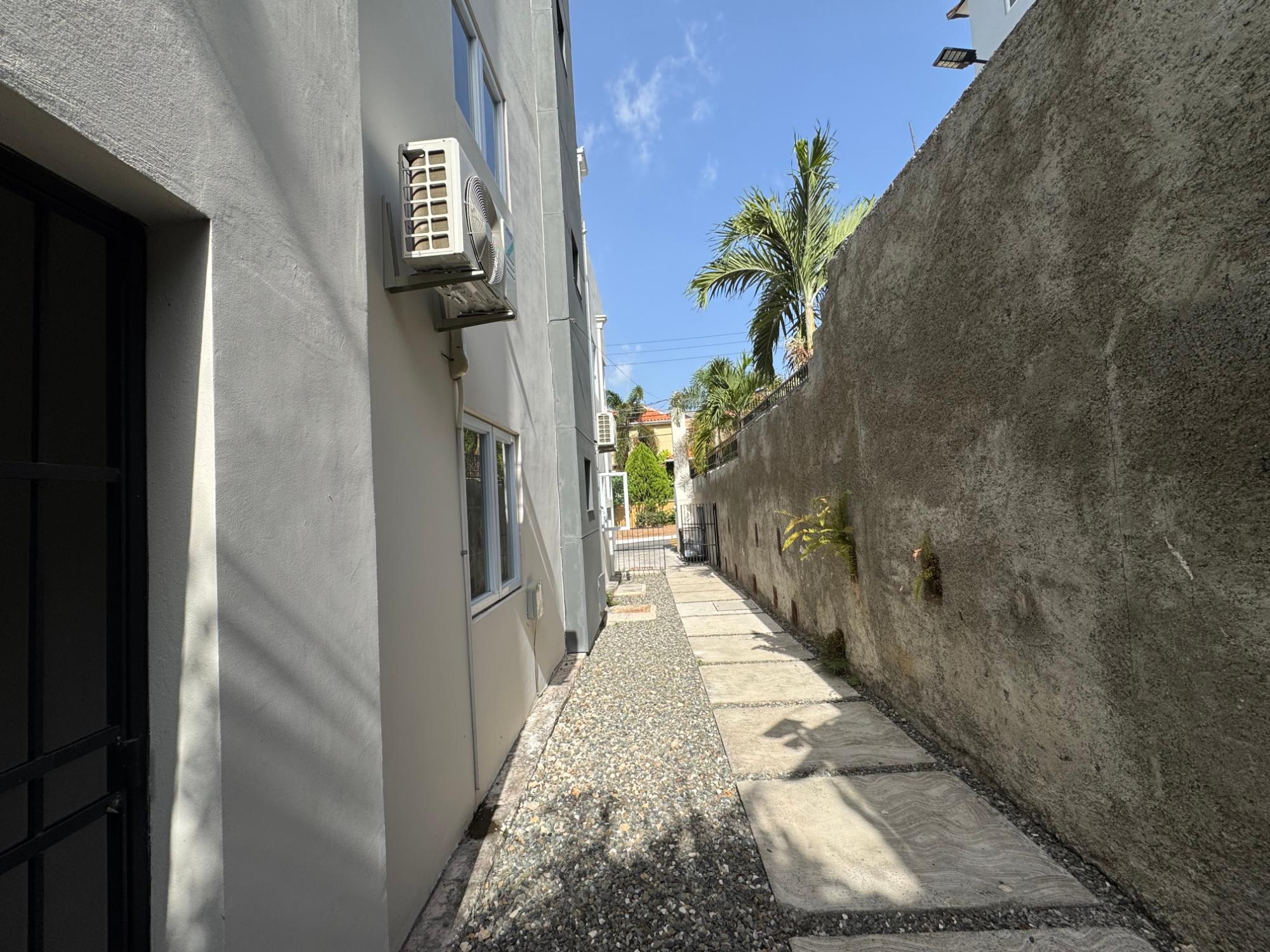 Apartment For Rent: PINE BOULEVARD, Kingston 6 | $90,000 photo 7