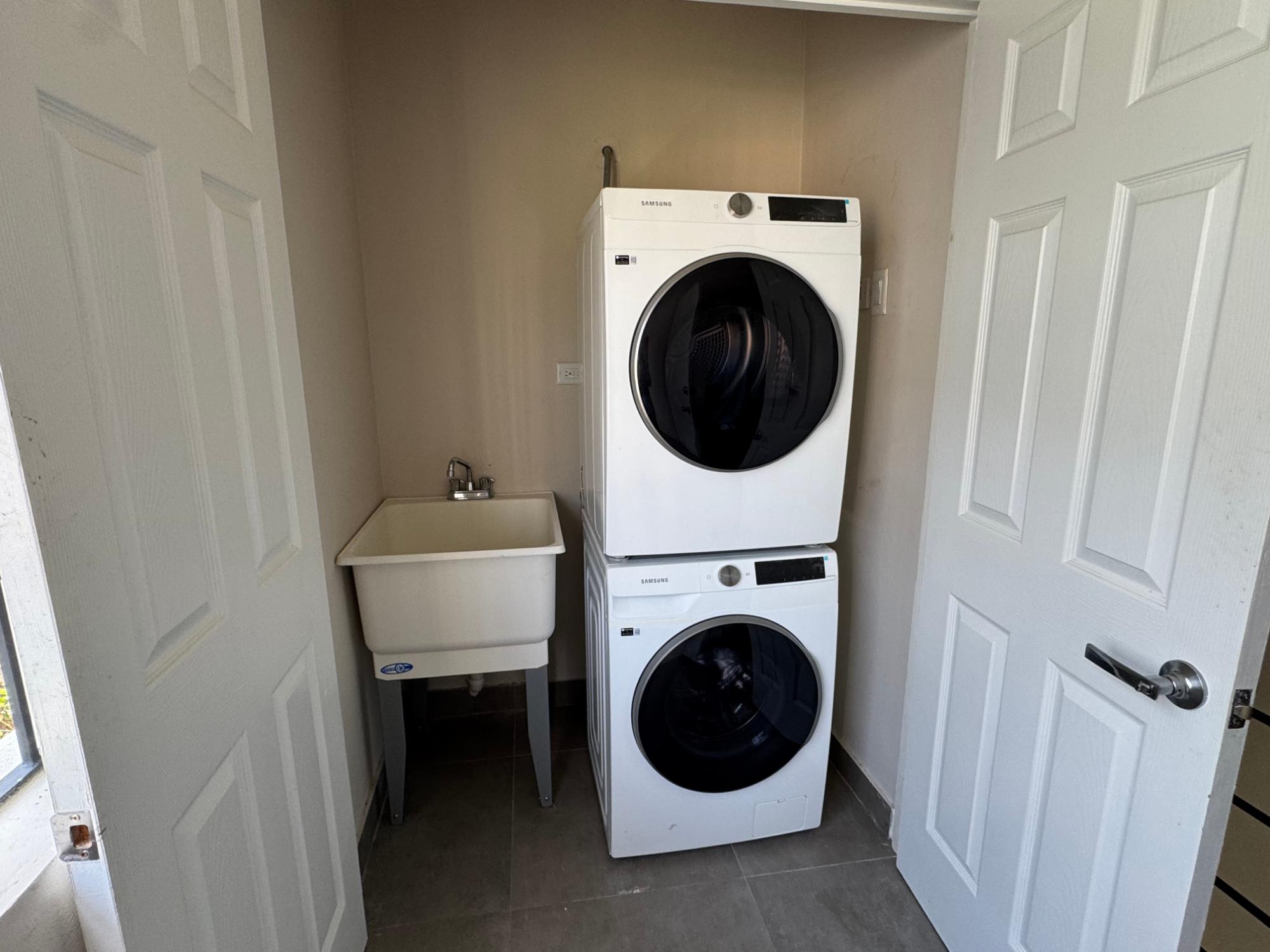 Apartment For Rent: PINE BOULEVARD, Kingston 6 | $90,000 photo 9