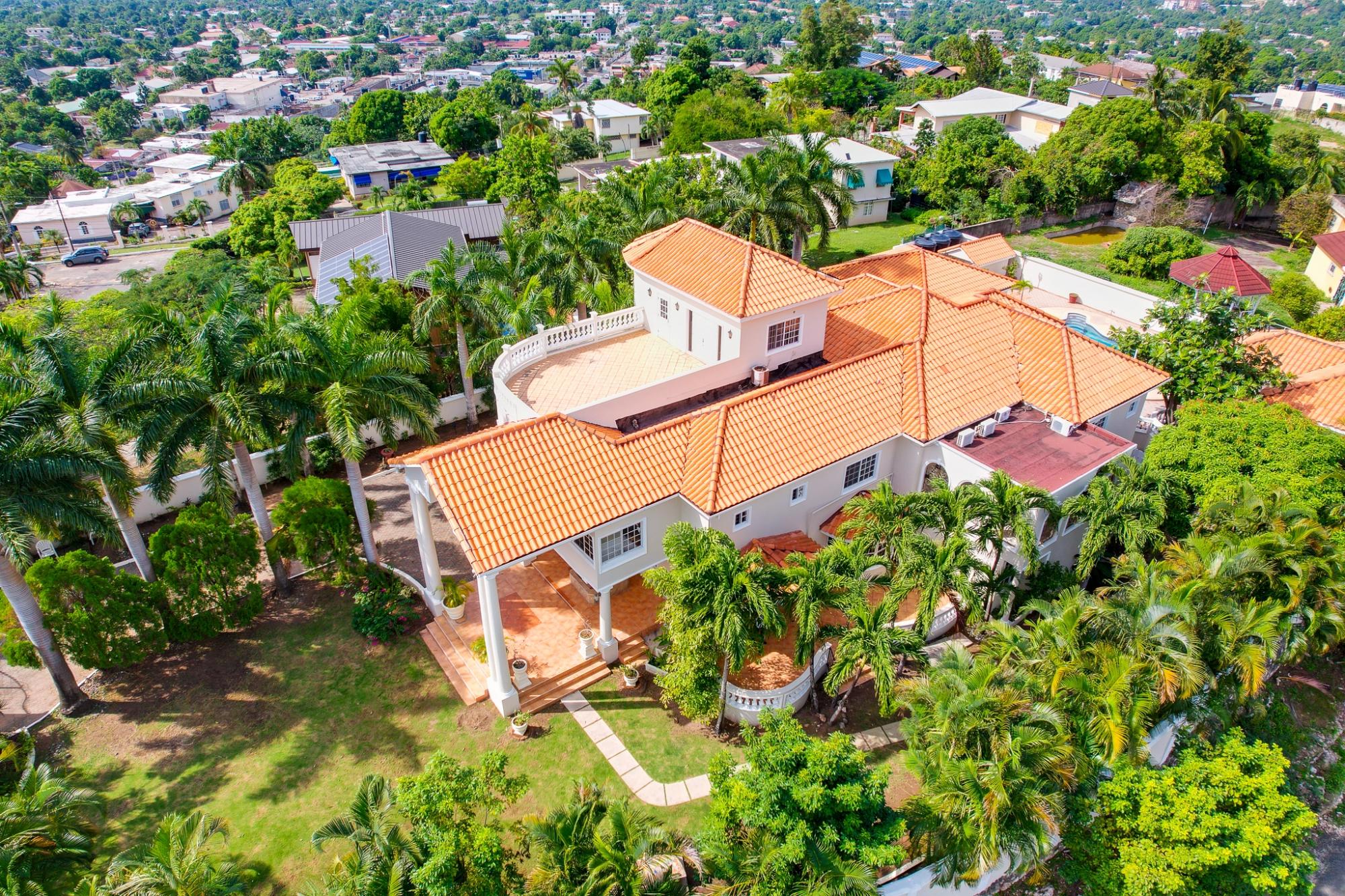 House For Sale: GROSVENOR HEIGHTS, Kingston 8 | $1,200,000 photo 6
