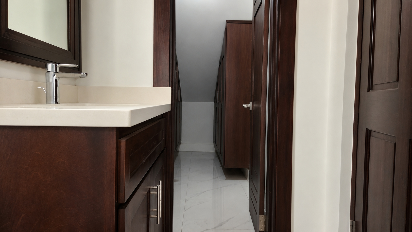 Apartment For Rent: MERRIVALE CLOSE, KINGSTON, Kingston 8 | $1,500 photo 15