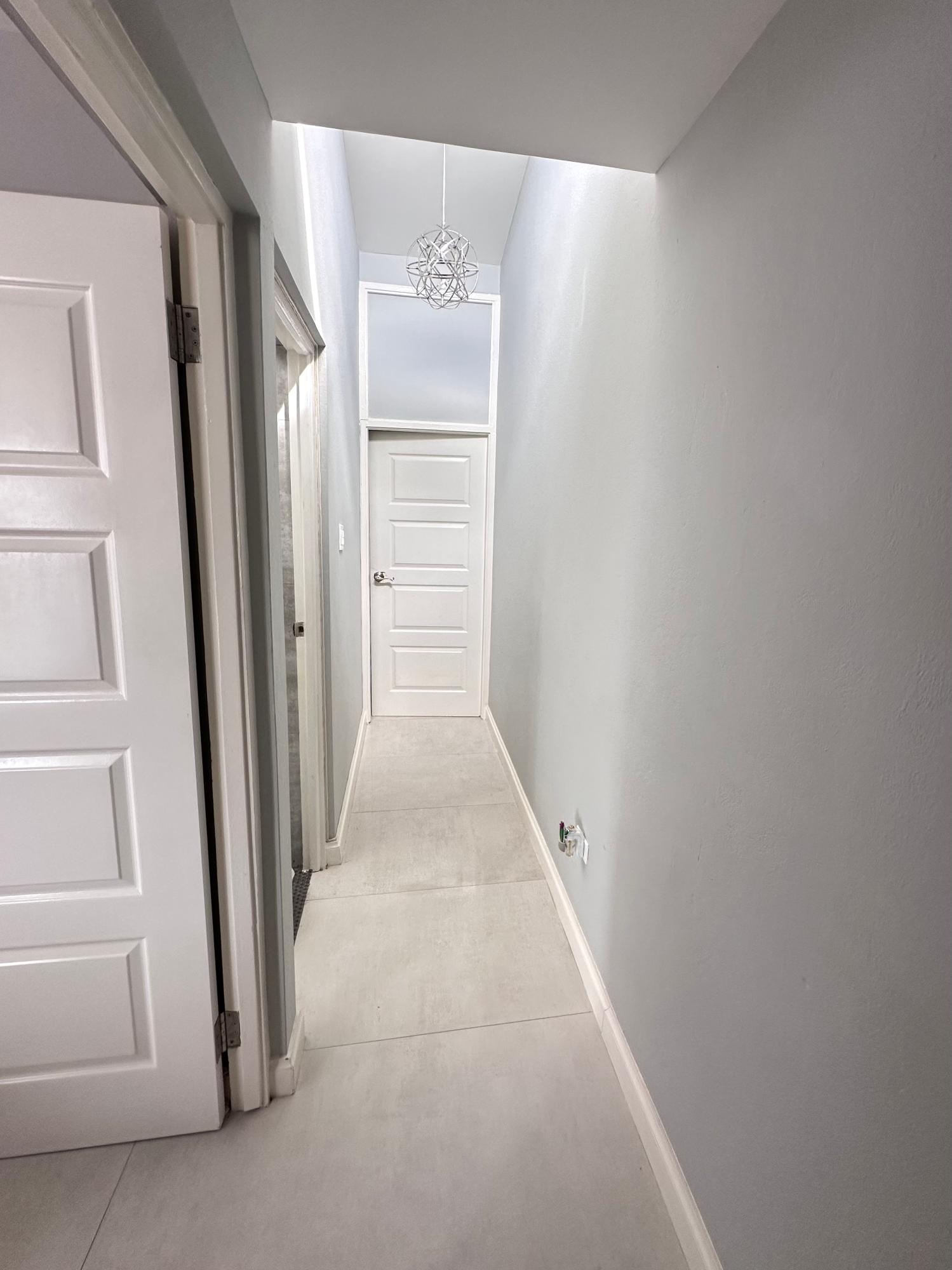 Townhouse For Rent: HIBISCUS DRIVE, Kingston 8 | $200,000 photo 9