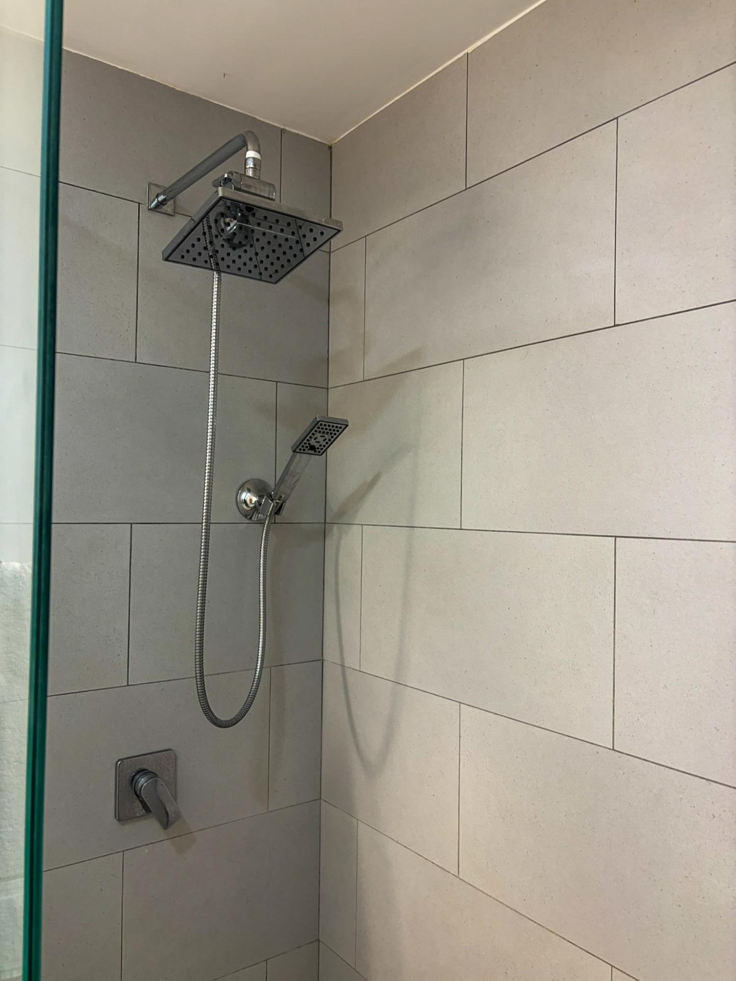 Apartment For Rent: GRAHAM HEIGHTS, Kingston 6 | $1,700 photo 20